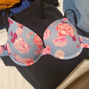 Victoria secret bra